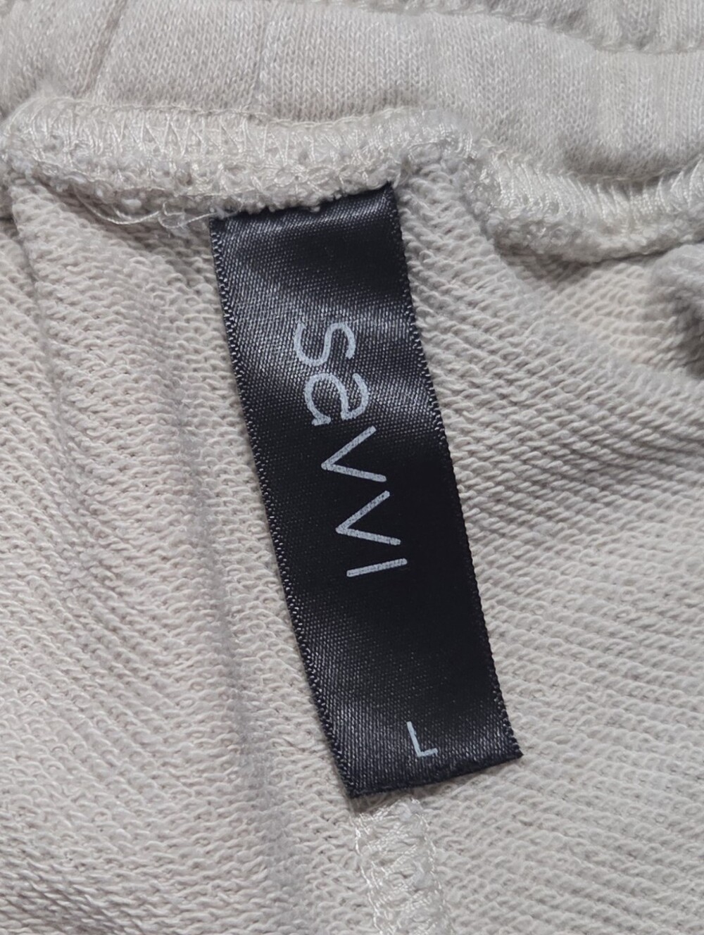 Savvi Lauren Shorts Size Large - Picture 2 of 3
